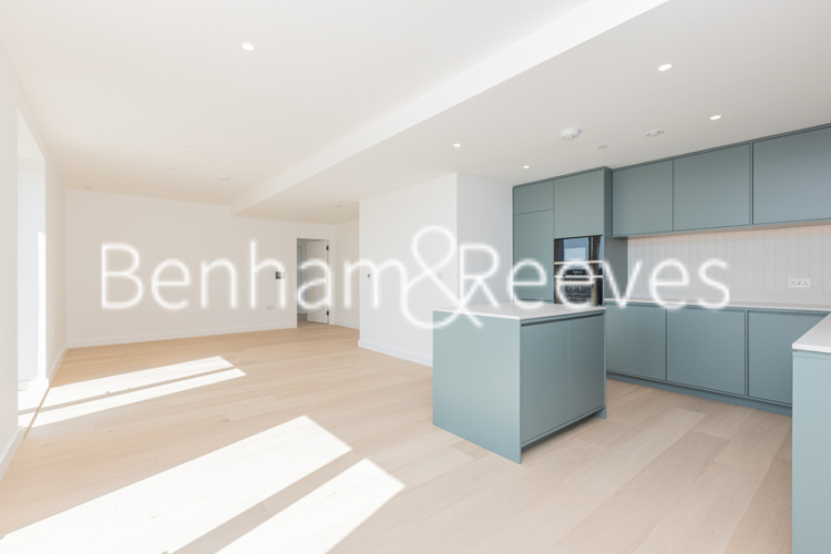 3  bedrooms flat to rent in New brent cross town , NW2-image 11