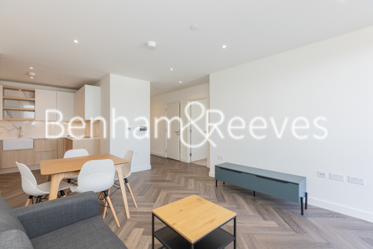 2  bedrooms flat to rent in Henshaw Parade The Hyde, NW9-image 6