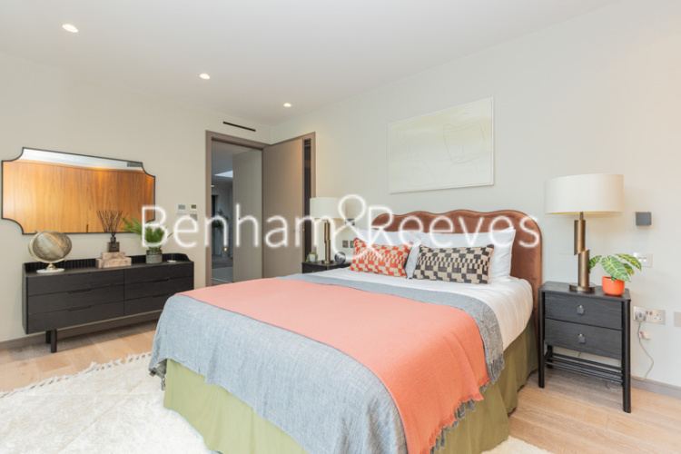 3  bedrooms flat to rent in Manor Mews, Maida Vale, NW8-image 19