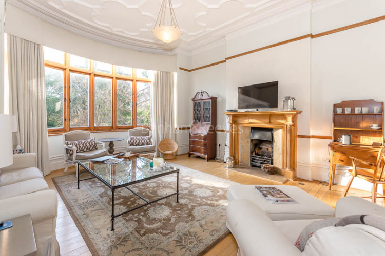 7  bedrooms house to rent in Chesterford Gardens, Hampstead, NW3-image 5