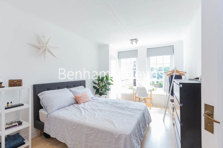 1  bedroom flat to rent in Prince Arthur Road, Hampstead, NW3-image 9