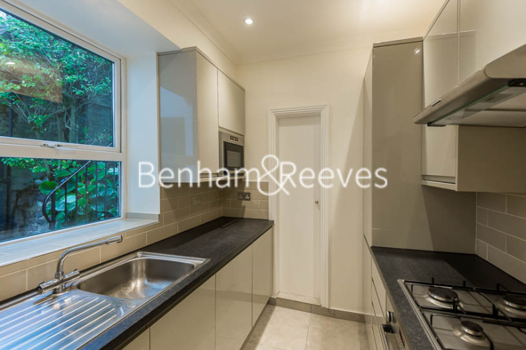 2  bedrooms flat to rent in Gayton Crescent, Hampstead, NW3-image 2