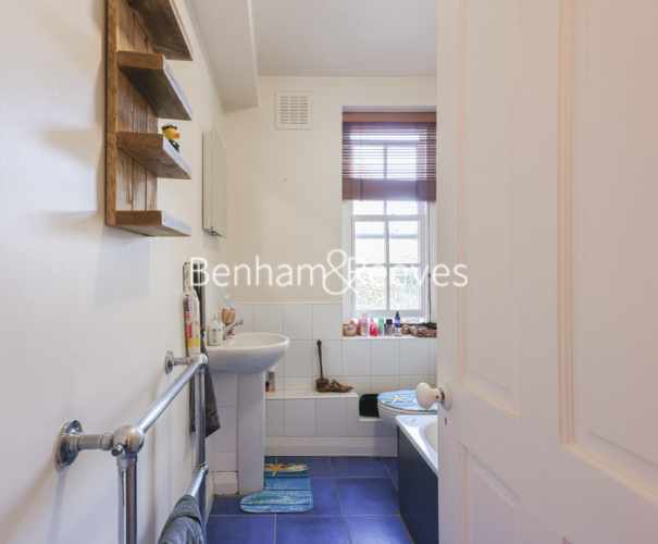 1  bedroom flat to rent in Prince Arthur Road, Hampstead, NW3-image 5