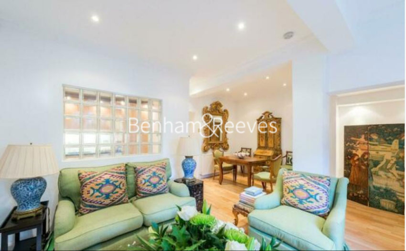 2 bedrooms house to rent in Holly Hill, Hampstead, NW3-image 1