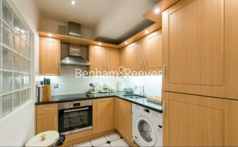 2 bedrooms house to rent in Holly Hill, Hampstead, NW3-image 2