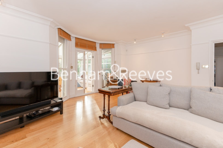 3 bedrooms flat to rent in King Henrys Road, Hampstead, NW3-image 1