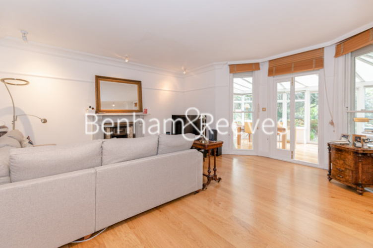 3 bedrooms flat to rent in King Henrys Road, Hampstead, NW3-image 6