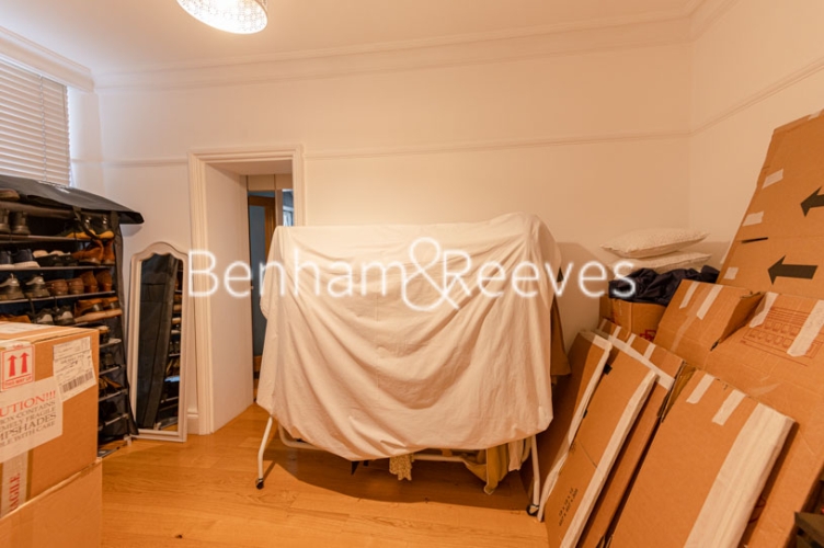 3 bedrooms flat to rent in King Henrys Road, Hampstead, NW3-image 14