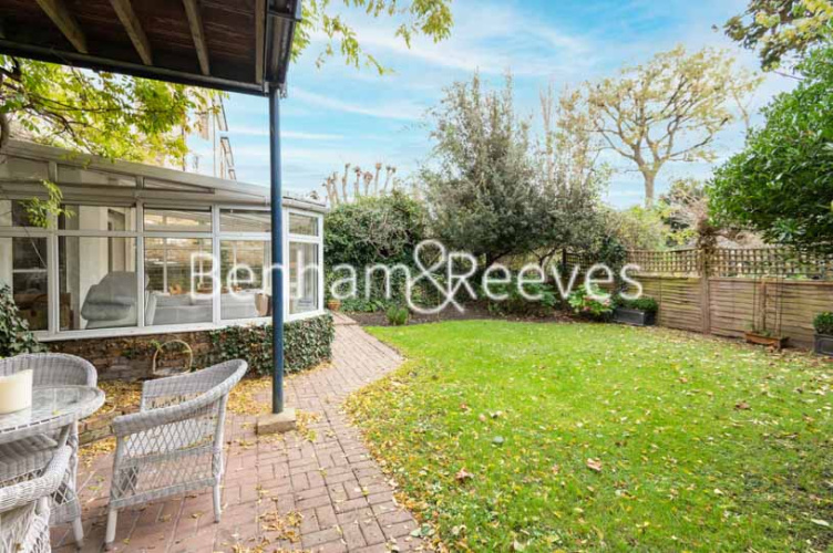 3  bedrooms flat to rent in King Henrys Road, Hampstead, NW3-image 17