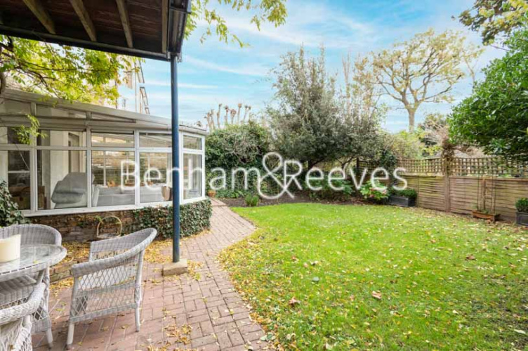 3 bedrooms flat to rent in King Henrys Road, Hampstead, NW3-image 17