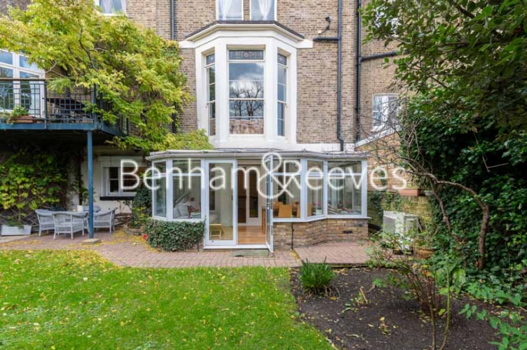 3 bedrooms flat to rent in King Henrys Road, Hampstead, NW3-image 19