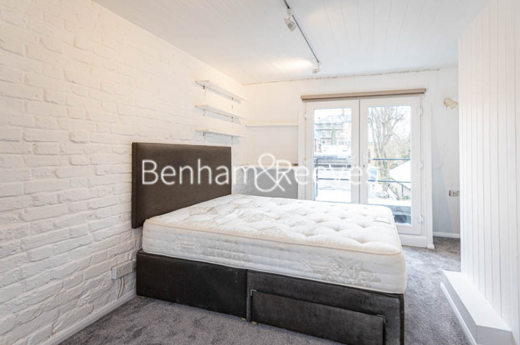 3 bedrooms flat to rent in Perrins lane, Hampstead, NW3-image 4