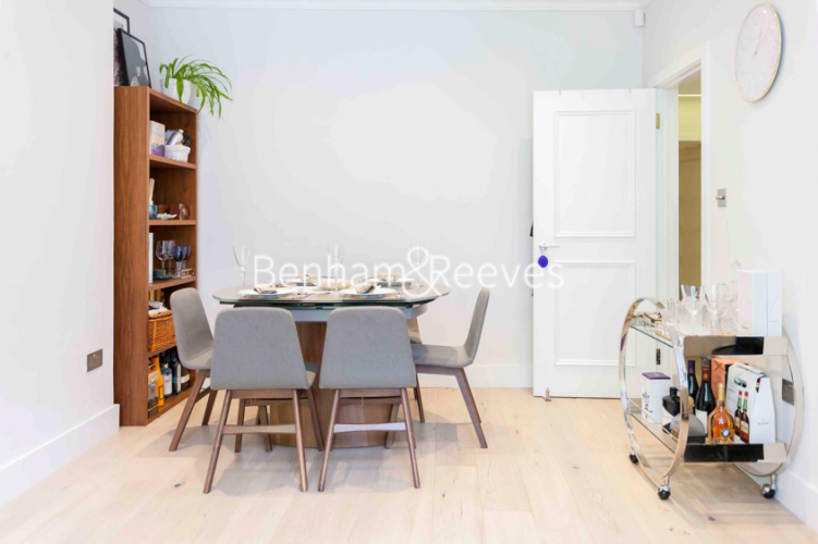 3 bedrooms flat to rent in Goldhurst Terrace, South Hampstead, NW6-image 8