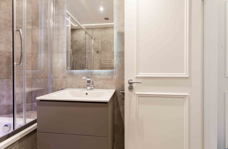 3  bedrooms flat to rent in Goldhurst Terrace, South Hampstead, NW6-image 9
