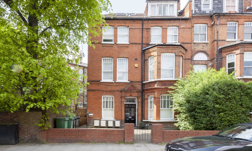 3  bedrooms flat to rent in Goldhurst Terrace, South Hampstead, NW6-image 10