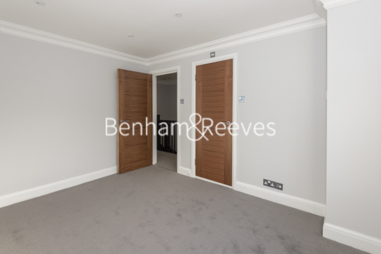4  bedrooms house to rent in Harley Road, Hampstead, NW3-image 18