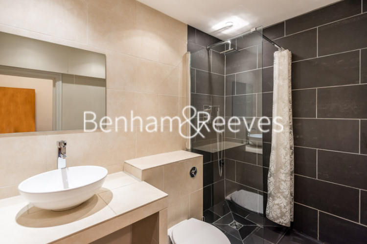 1 bedroom flat to rent in Well Walk, Hampstead, NW3-image 4