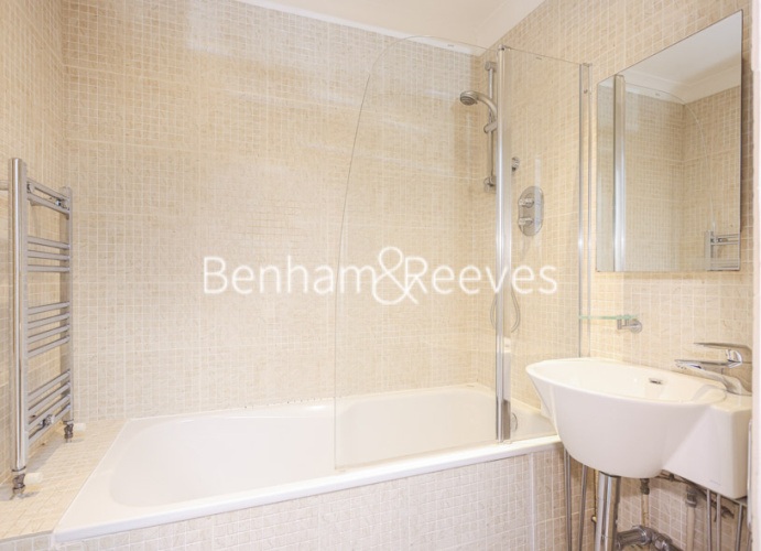 1 bedroom flat to rent in Cadogan Place, Belgravia, SW1X-image 4