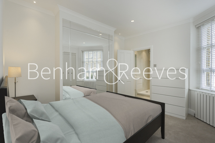 1  bedroom flat to rent in The Marlborough, Walton Street, Chelsea SW3-image 5