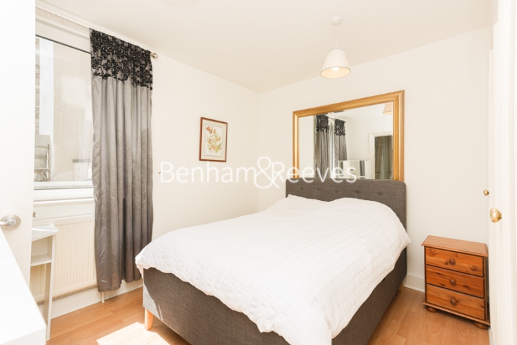 1 bedroom flat to rent in Chelsea Cloisters, Sloane Avenue SW3-image 3