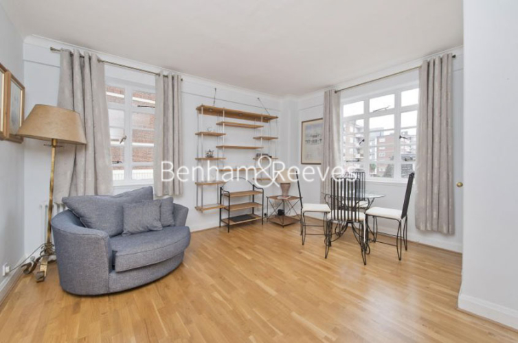 Studio flat to rent in Nell Gwynn House, Sloane Avenue, SW3-image 1