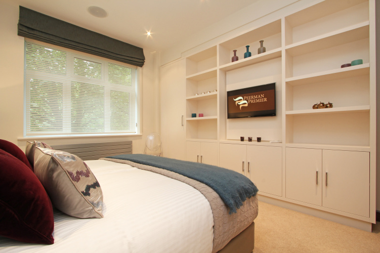 3  bedrooms flat to rent in Kingston House South, Knightsbridge SW7-image 4