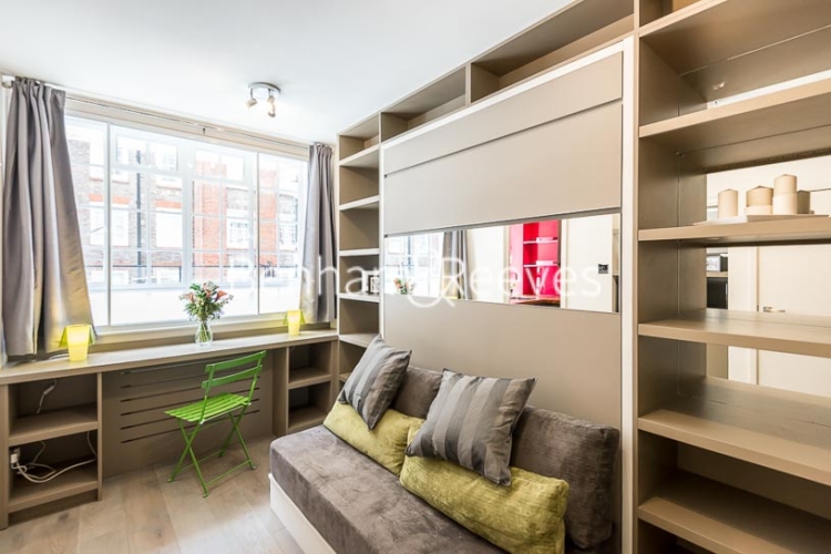 Studio flat to rent in Chelsea Cloisters, Sloane Avenue SW3-image 1