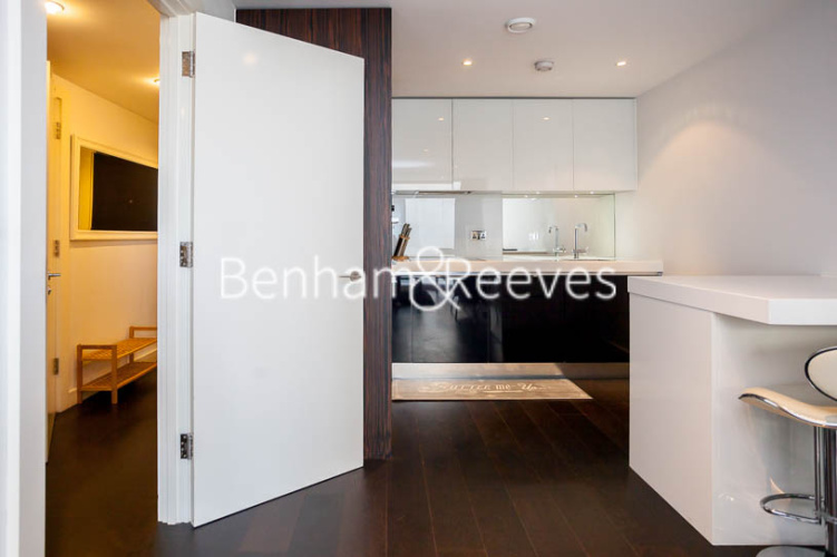 1  bedroom flat to rent in Caro Point, Grosvenor Waterside, Victoria SW1-image 8