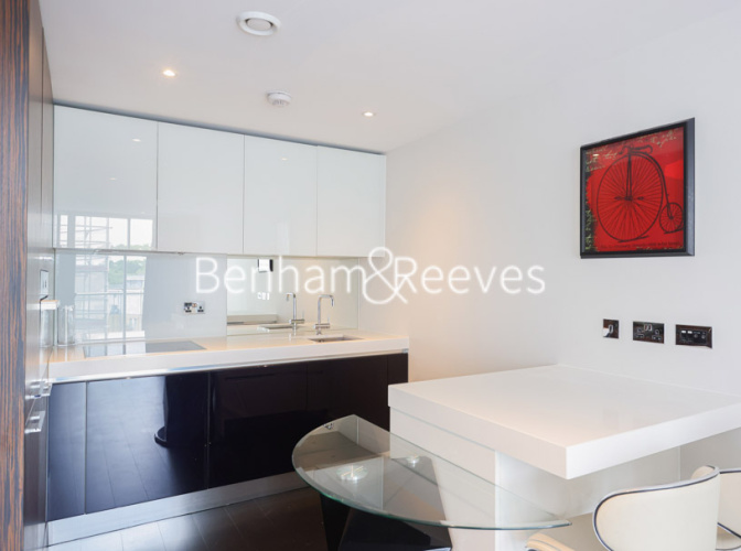1  bedroom flat to rent in Caro Point, Grosvenor Waterside, SW1-image 2