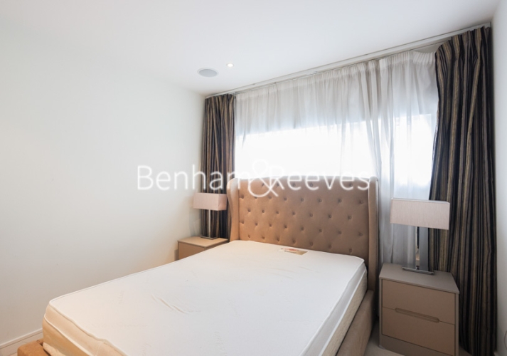 1 bedroom flat to rent in Caro Point, Grosvenor Waterside, SW1-image 9