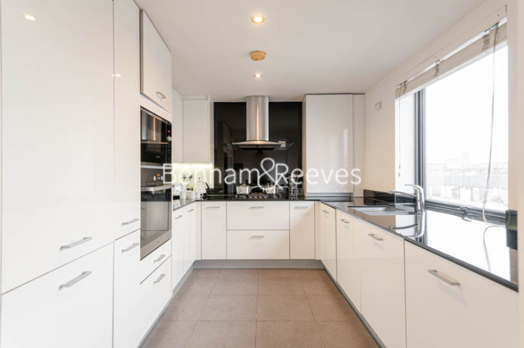 2  bedrooms flat to rent in 161 Fulham Road, Chelsea, SW3-image 2