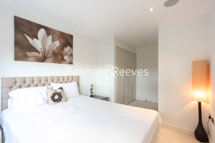 1  bedroom flat to rent in Caro Point, Grosvenor Waterside, SW1-image 3