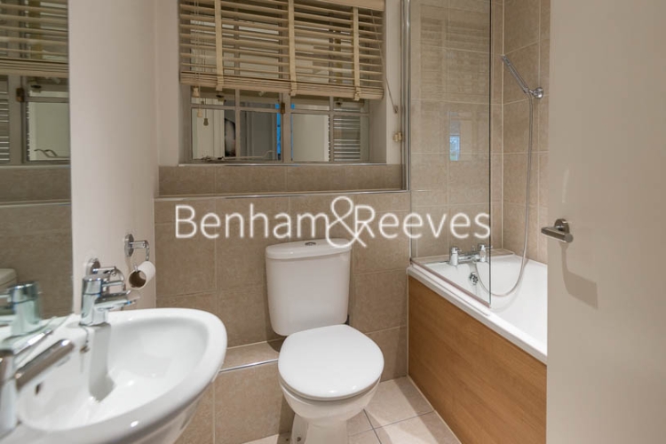 2 bedrooms flat to rent in Pelham Court, Fulham Road, Chelsea, SW3-image 8