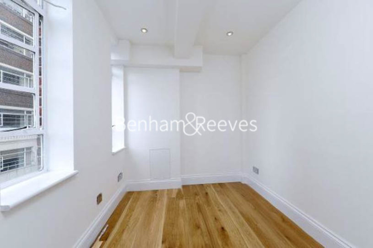 1  bedroom flat to rent in Nell Gwynn House, Sloane Avenue, SW3-image 5