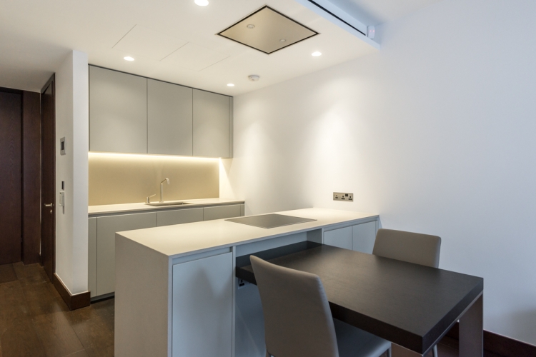 1  bedroom flat to rent in King's Gate Walk, Victoria SW1-image 4