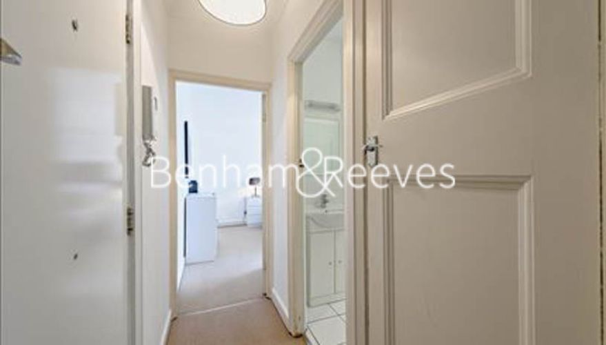 1  bedroom flat to rent in Hill Street, Mayfair, W1-image 9