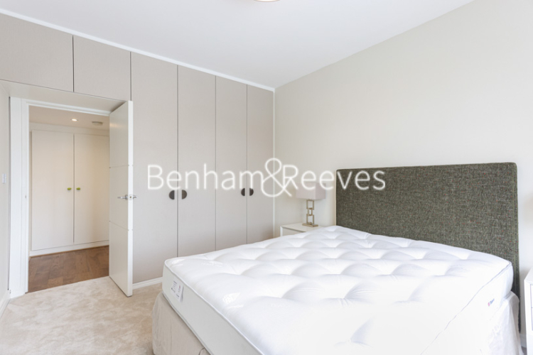 2 bedrooms flat to rent in St. George’s Court Brompton Road SW3-image 3