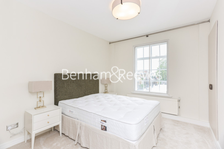 2 bedrooms flat to rent in St. George’s Court Brompton Road SW3-image 10