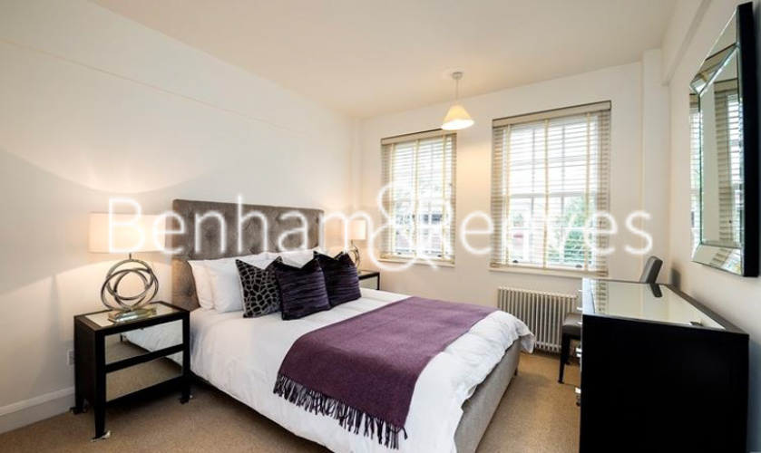 2  bedrooms flat to rent in Pelham Court, Chelsea, SW3-image 3