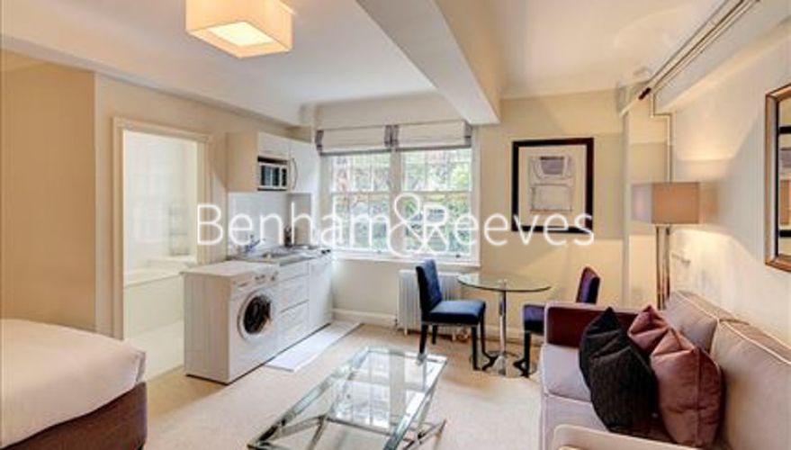 Studio flat to rent in Pelham Court, South Kensington, SW3-image 2