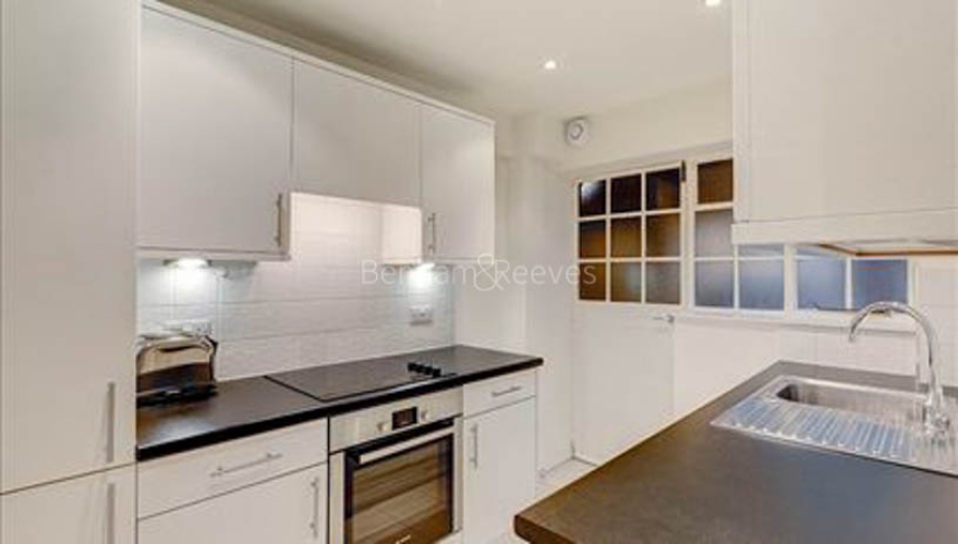 2 bedrooms flat to rent in Pelham Court, Fulham Road, Chelsea, SW3-image 2