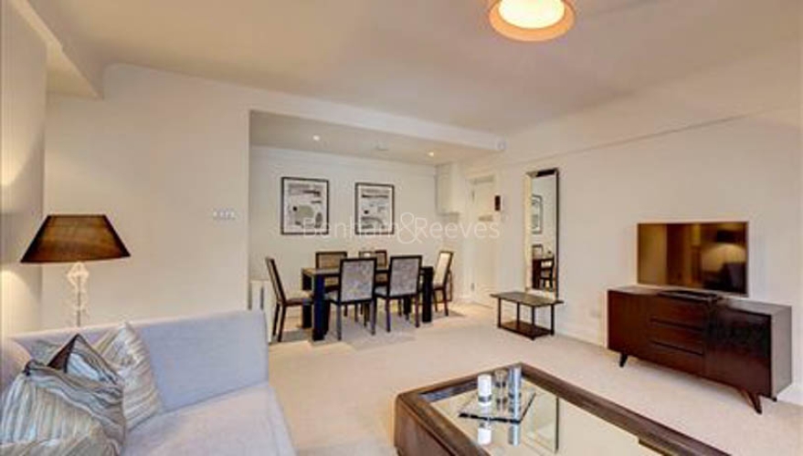 2  bedrooms flat to rent in Pelham Court, Fulham Road, Chelsea, SW3-image 3