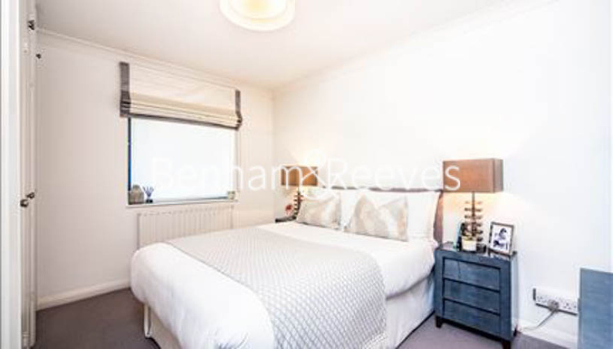 2  bedrooms flat to rent in 161 Fulham Road, Chelsea, SW3-image 3