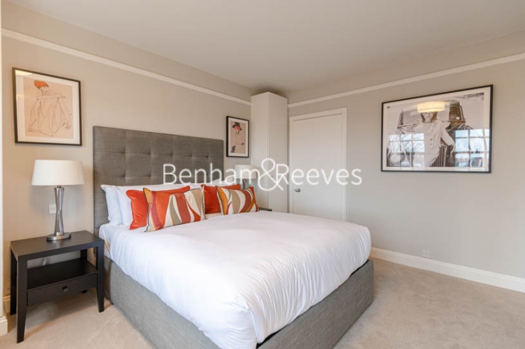 2  bedrooms flat to rent in Pelham Court, Fulham Road, Chelsea, SW3-image 10