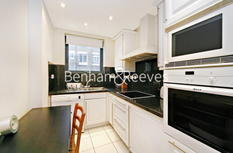 1  bedroom flat to rent in Chelsea Gate Ebury Bridge Road SW1-image 2
