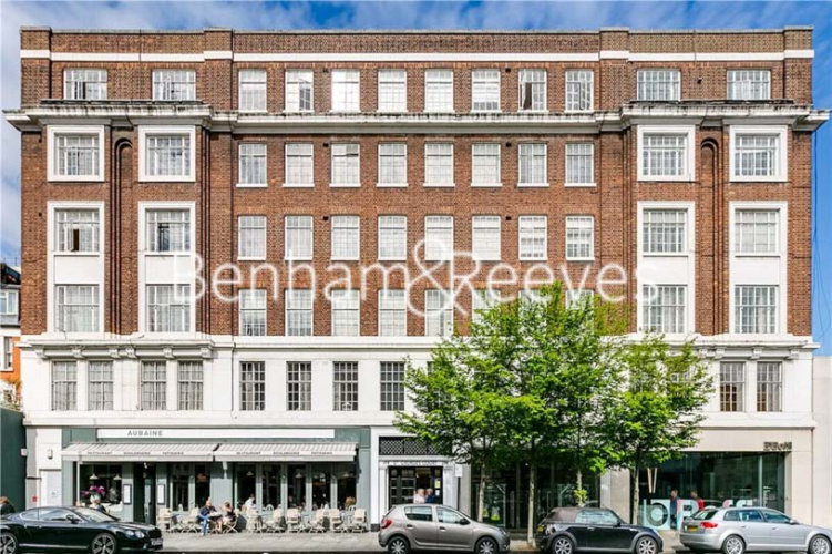 2  bedrooms flat to rent in St. George's Court, Brompton Road, SW3-image 6