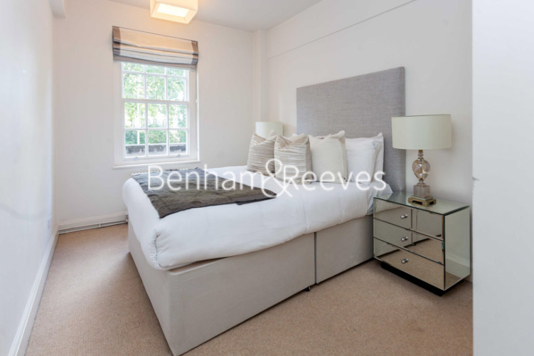 2 bedrooms flat to rent in Pelham Court, Fulham Road, Chelsea, SW3-image 10