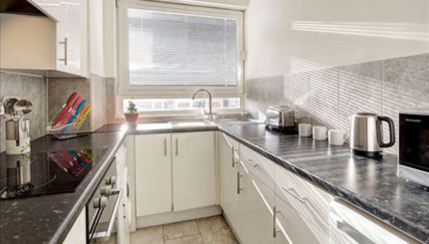 1  bedroom flat to rent in Luke House, Abbey Orchard Street, Victoria, SW1P-image 1