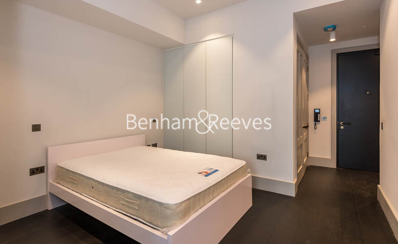 Studio flat to rent in 55 Victoria Street, Victoria, SW1-image 2