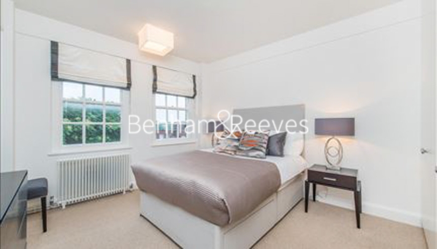 1  bedroom flat to rent in Pelham Court, Fulham Road, Chelsea, SW3-image 3